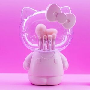 Hello Kitty 6-PC Brush Gift Set 💗